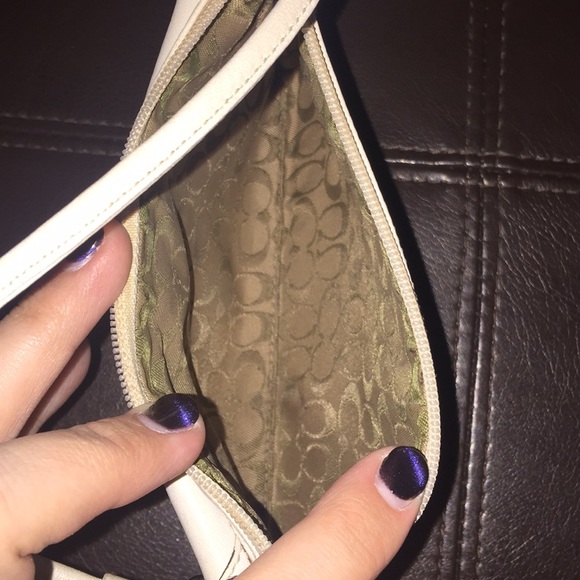 Cream Coach wristlet - Picture 3 of 5